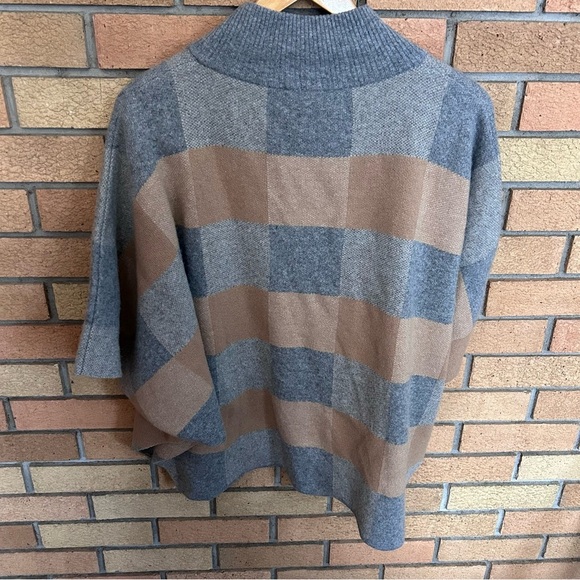 Note di Anita Plaid Checkered Wool & Cashmere Blend Poncho Sweater One Size - Picture 3 of 5